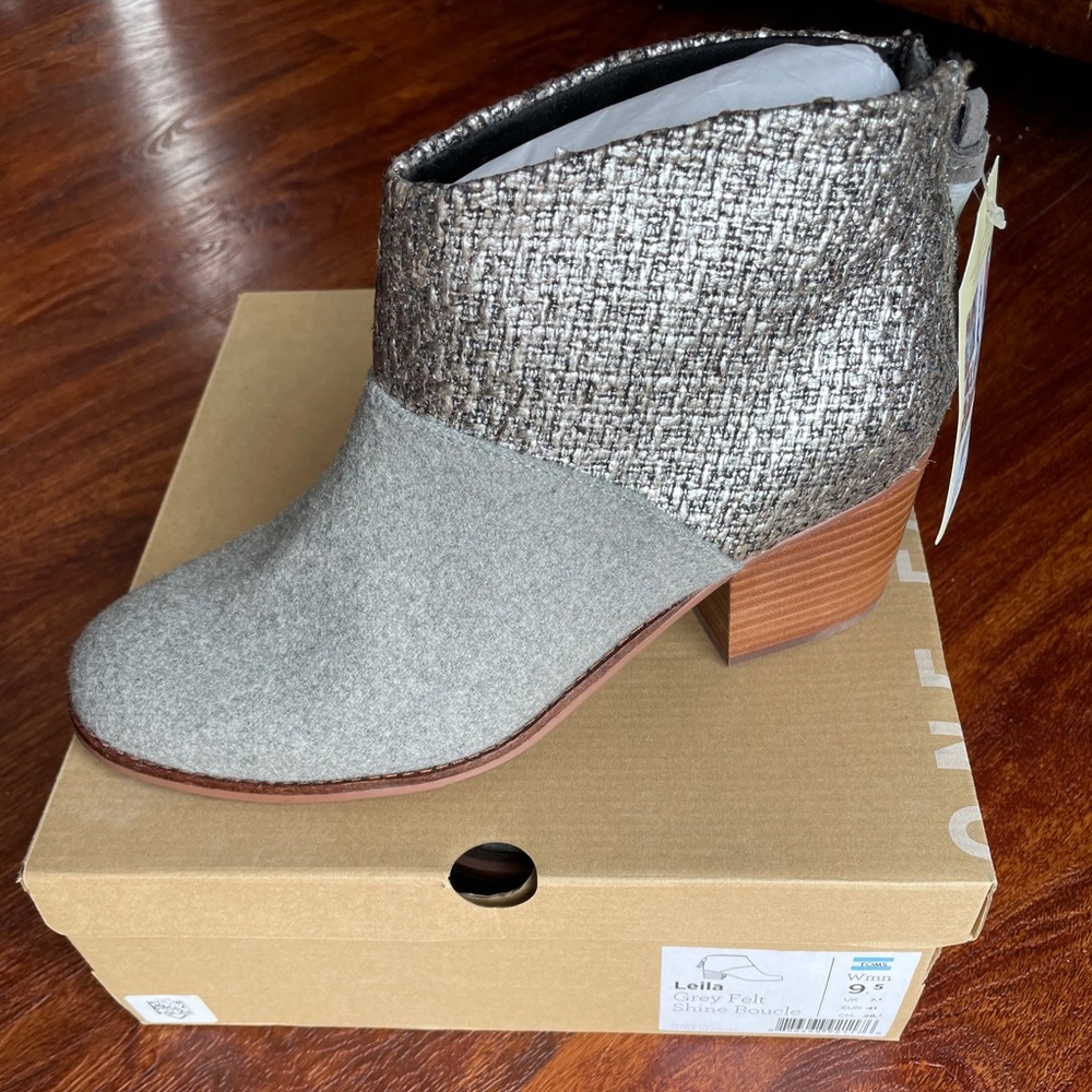 TOMS NWT Leila Grey Felt Shine Boucle Wmn Sz 9.5